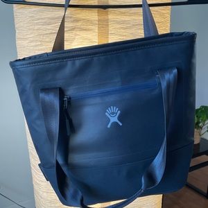 hydro flask cooler lunch bag